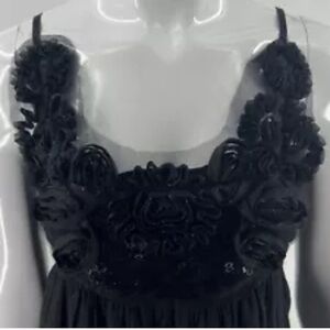 Black Lace Sleeveless Top